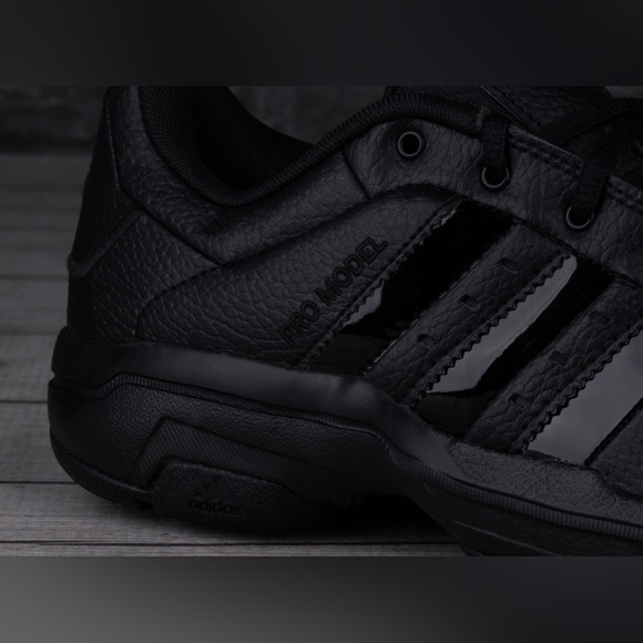 Adidas Pro Model 2G Low Men Shoes - Picture 5 of 8